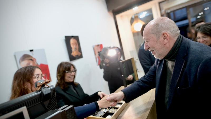 Sessão pública e contacto com comerciantes em Évora