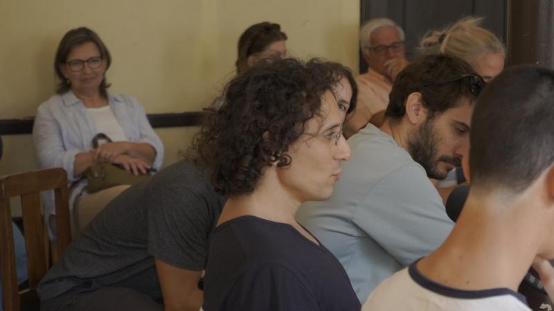 Sessão da Iniciativa dos Comuns «Sejamos realistas, desejamos o impossível»