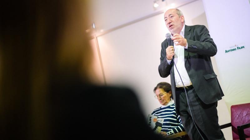 Sessão Pública «A Constituição que nos une»